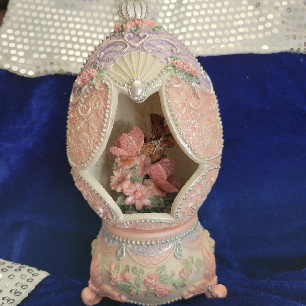 Musical Egg Scupture
